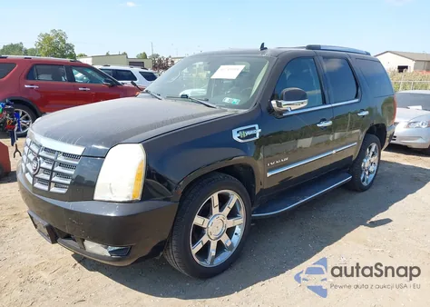 2011 Cadillac Escalade Hybrid Standard z USA, uszkodzony, nr VIN 1GYS4EEJ9BR112588